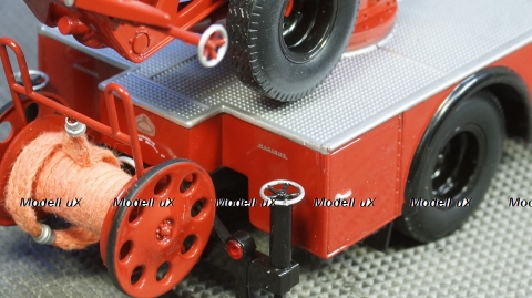 Magirus S6500 fire engine 1954, Minichamps 1:43