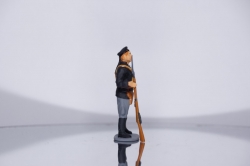 Фигурка Матрос революционер, Артель "Universal" 1:43