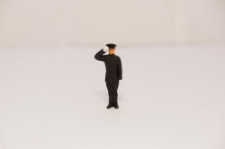 Фигурка водитель лимузина