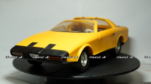 Alfa Romeo Alfetta Spider, 1:12