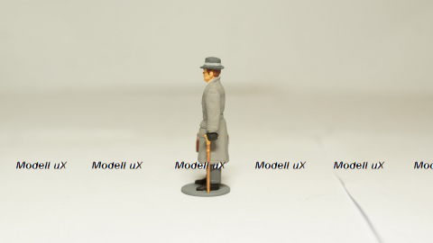 Фигурка Джентльмен с портфелем, Артель "Universal" 1:43 