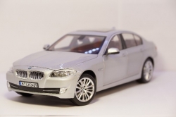 BMW 550i F10 sedan 2010 1:18