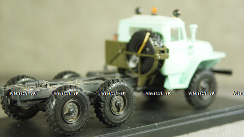 Урал 375д, тягач, OrisModel 1:43
