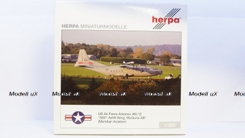 Антонов АН-12 /Antonov AN-12 USAF "305th Airlift Wing ВВС Америки, 554978 Herpa 1:200