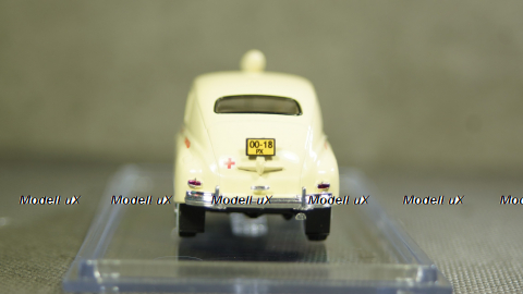 Газ М20 Победа Скорая помощь, Modellux 1:43