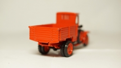 Амо Ф15, красный, 1:43