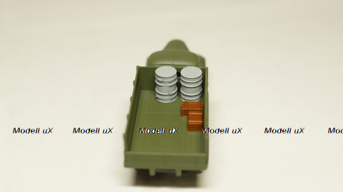Зил 164 высокий борт с грузом бочки, ящики, хаки, Herpa 1:87 