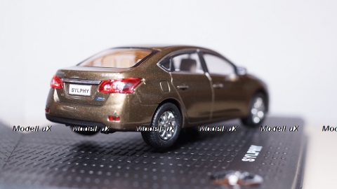 Nissan Tiida Sylphy, 1:43