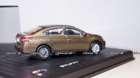 Nissan Tiida Sylphy, 1:43
