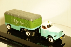 ГАЗ 51 с п/п Фургон Одежда, TruckTyr 1:43