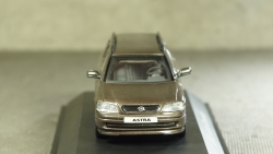 Opel Astra G Caravan brownmetallic, Schuco 1:43