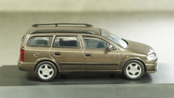 Opel Astra G Caravan brownmetallic, Schuco 1:43