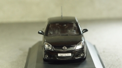 Opel Vectra OPC black, Schuco 1:43
