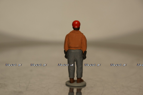 Фигурка Водитель мото ( в куртке и шлем), Артель "Universal" 1:43