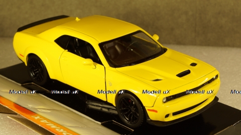Dodge Challenger SRT Hellcat Wide-Body yellow, 79350, MotorMax 1:24