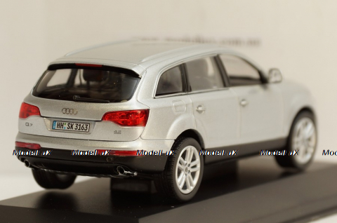 Audi Q7 4,2 FSI Quattro, Schuco 1:43