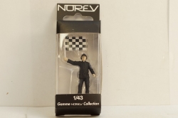 Фигурка маршала гонки