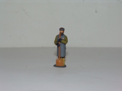 Фигурка Дворник с лопатой