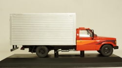 Chevrolet D-40 Box Truck, WhiteBox 1:43