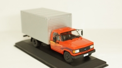 Chevrolet D-40 Box Truck, WhiteBox 1:43