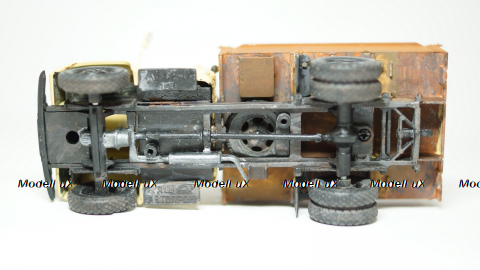 ГАЗ 52 со следами эксплуатации, 1:43