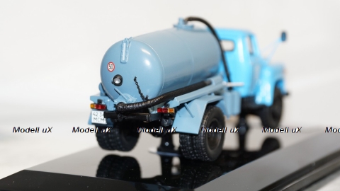 АНМ-53А Ассенизаторная машина на шасси Газ-53А 1989 г. Голубой/серый, 105327,  DiP Models 1:43