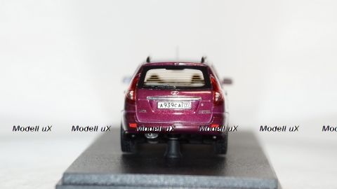 ВАЗ 2171 Priora, Универсал 2015г., 221712, DiP Models  1:43