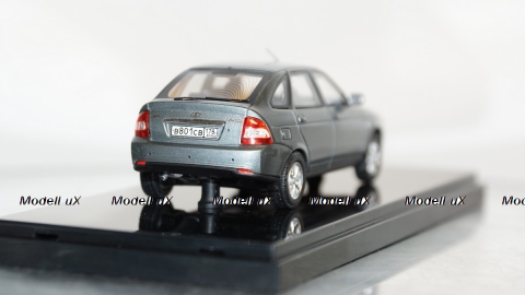 ВАЗ 2172 Priora Хетчбек кварц 2015 г., 221722, DiP Models 1:43