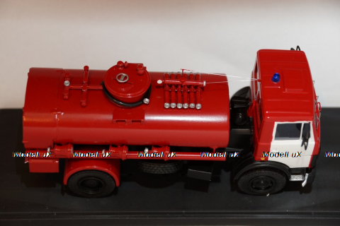 МАЗ 5337 Пожарная автоцистерна Feuerwehr, Nik models 1:43