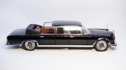 Mercedes-Benz 600 (W100) Landaulet 1966, SunStar 1:18