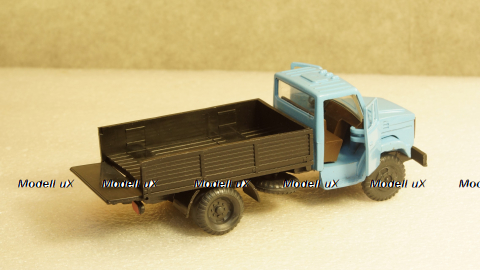 Зил 4331 бортовой синий/черный, з-д Вега 1:43