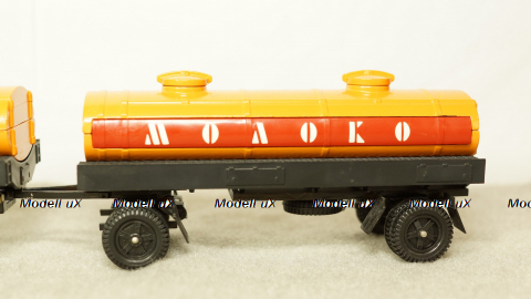 Камаз 53212 Молоко с прицепом, 1:43