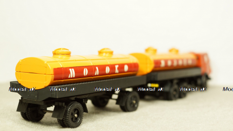 Камаз 53212 Молоко с прицепом, 1:43