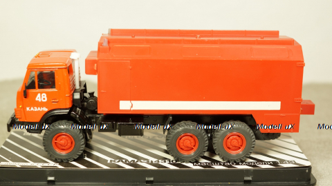 Камаз 4310 АР2 пожарный в боксе 11.1992, 1:43