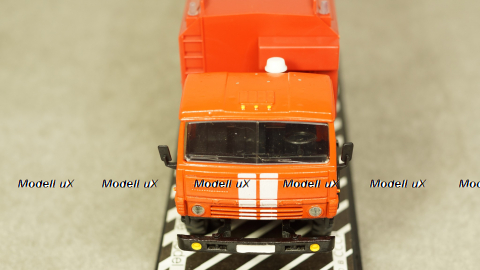 Камаз 4310 АР2 пожарный в боксе 11.1992, 1:43