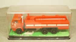 Камаз 53212 АП пожарный в боксе 03.1992, 1:43