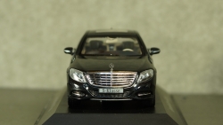 Mercedes S600 v222 dark grey, Schuco 1:43