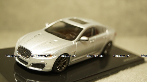 Jaguar XFR rhodium silver, IXO 1:43