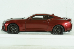 Chevrolet Camaro ZL1, 2017, red, 71208, AutoArt 1:18