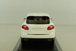 Porsche Cayenne S Hybrid (958) 2010, white, WAP0200040B, Minichamps 1:43 Уценка!