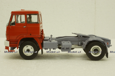 Skoda-110 тягач, красный, АвтоИстория 1:43