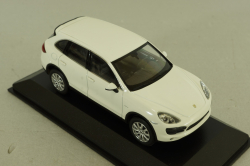Porsche Cayenne S Hybrid (958) 2010, white, WAP0200040B, Minichamps 1:43 Уценка!