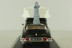 Citroen DS 21 Pallas 1972 with boat in goppa, black, 157072, Norev 1:43