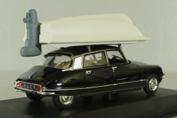 Citroen DS 21 Pallas 1972 with boat in goppa, black, 157072, Norev 1:43