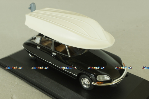 Citroen DS 21 Pallas 1972 with boat in goppa, black, 157072, Norev 1:43