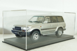 Бокс для моделей с кожаной подставкой - Черный, 30,6*14,6*11,3 (Д*В*Ш), LUXBOX 1:18