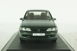 Opel Vectra B 1995 green, Schuco 1:43