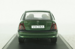 Opel Vectra B 1995 green, Schuco 1:43