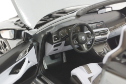 BMW M4 Cabriolet 2020 Grey Metallic, 110021032, Minichamps 1:18