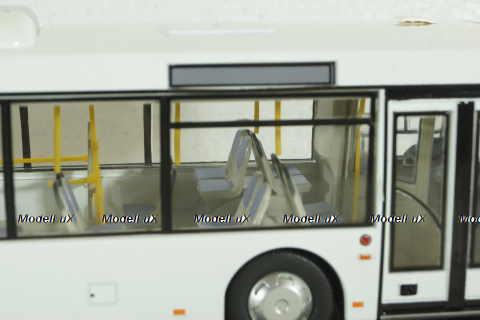 МАЗ-203 Городской автобус (белый), SSM4047 1:43